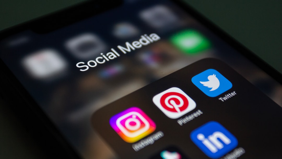 crisis management social media